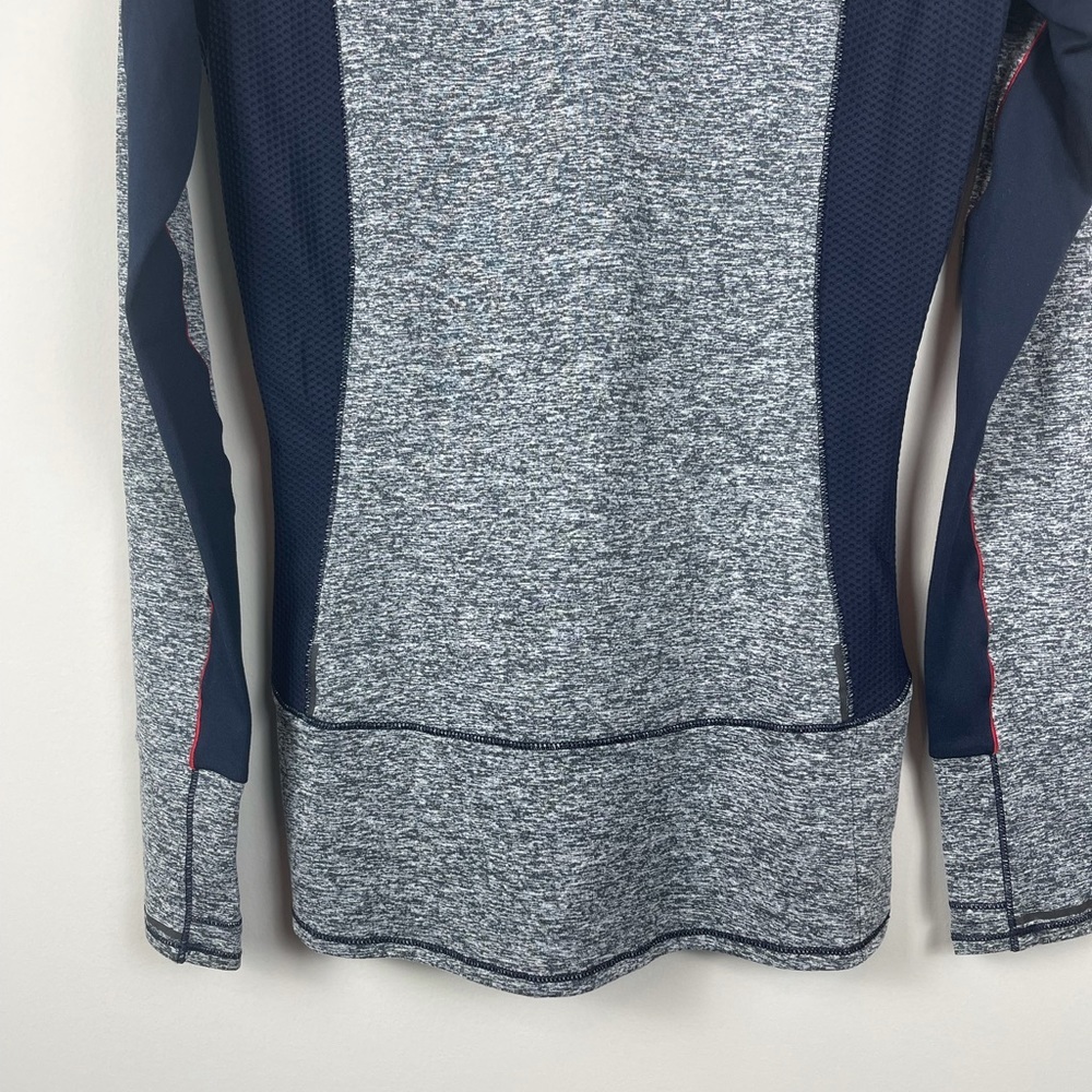 Athleta Grey and nNavy Fitted Quarter Zip Size XXS - Picture 2 of 9